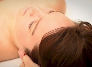 massage using active response technique to relieve muscle pain