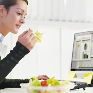eating healthier in the workplace